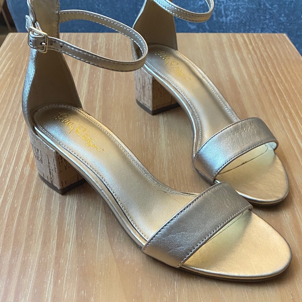 Lilly Pulitzer Tilly Cork Heeled Sandals Gold Metallic Leather Ankle Strap 8M